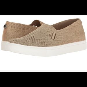 Steve Madden Frankel Slip-on Flats